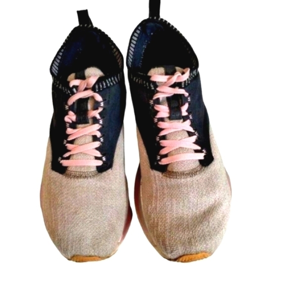 Brooks Ricochet Womans 7.5 Energize Natural Sneakers - Picture 2 of 11